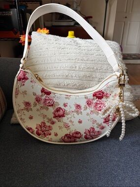 Betsey Johnson White Shoulder Bag with Pink Floral Print and Pearl Charm